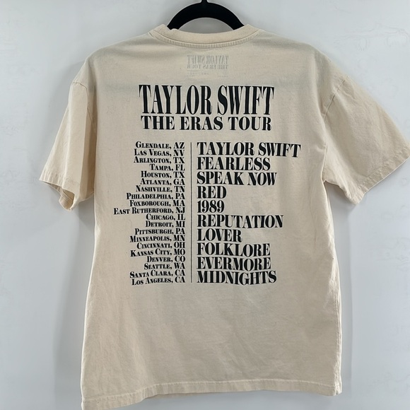 Taylor Swift The Eras Tour Cream T-Shirt Small - Picture 6 of 7